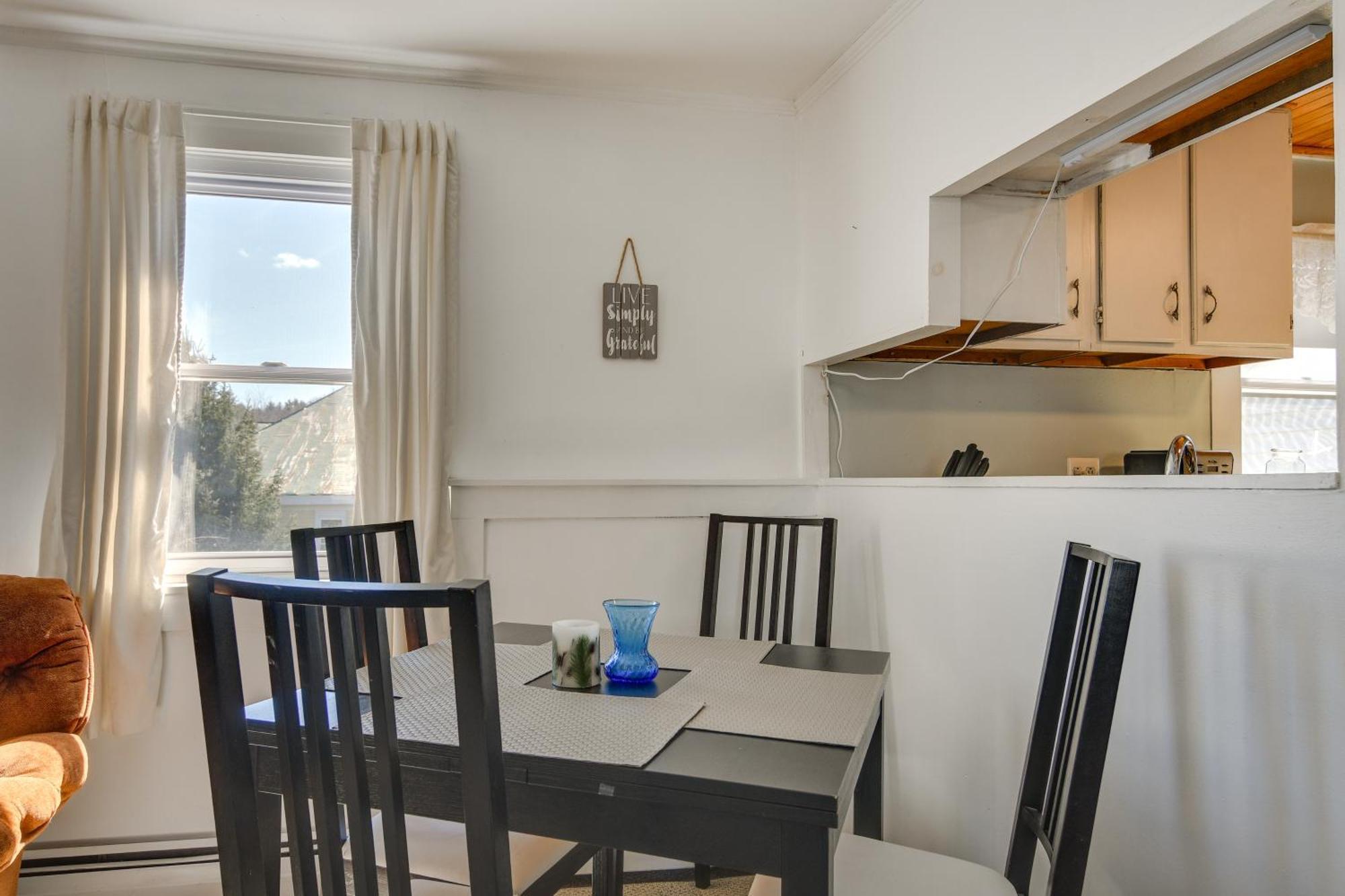 Apartment Oakland On Messalonskee With Dock Access! Waterville